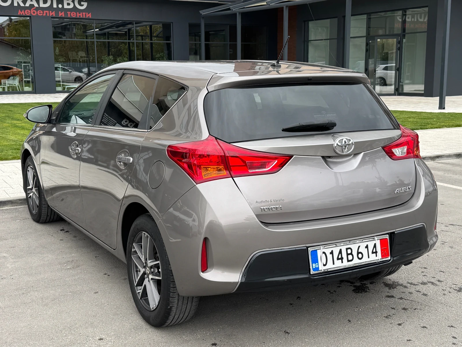 Toyota Auris 1.4 D-4D 6   EURO 5 | Mobile.bg   9