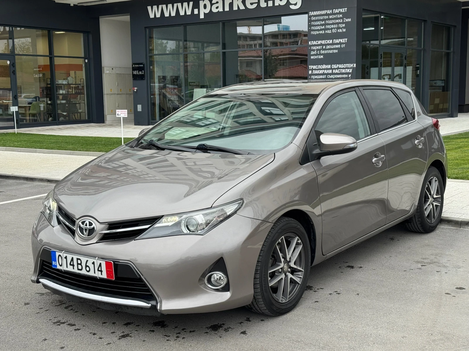 Toyota Auris 1.4 D-4D 6   EURO 5 | Mobile.bg   2