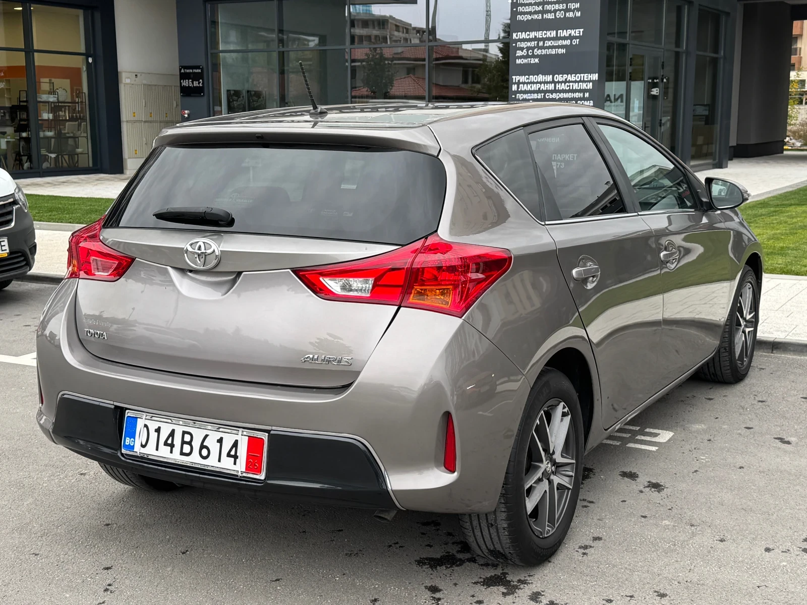 Toyota Auris 1.4 D-4D 6   EURO 5 | Mobile.bg   7