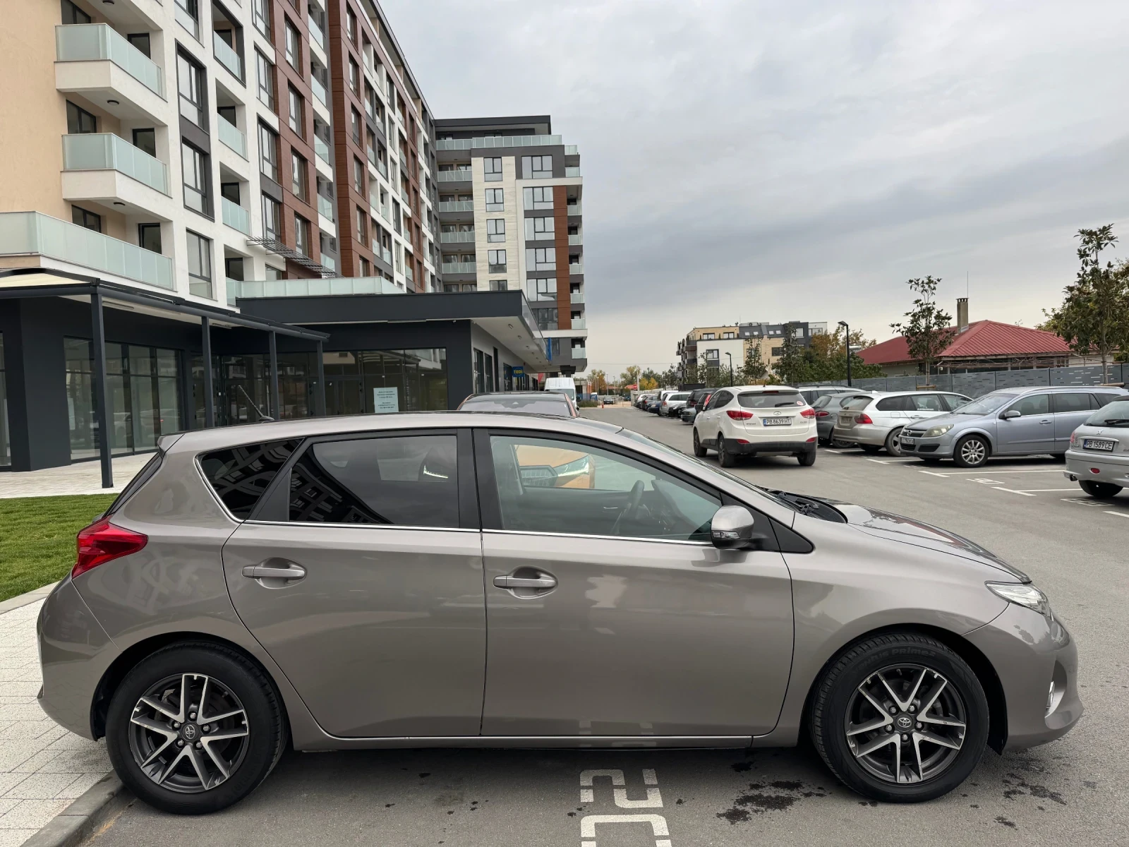 Toyota Auris 1.4 D-4D 6   EURO 5 | Mobile.bg   5