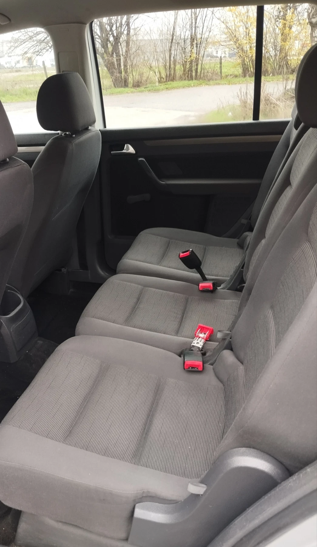 VW Touran 1.9 105 коня 7 местен - изображение 6