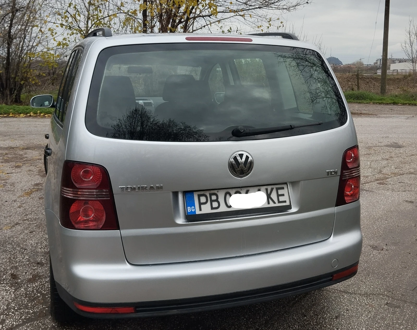 VW Touran 1.9 105 коня 7 местен - изображение 4