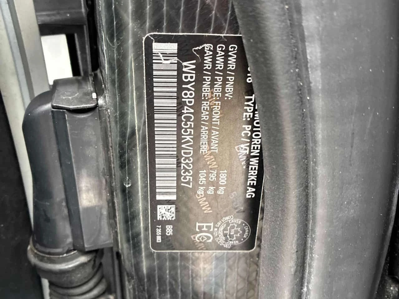 BMW i3 Auto w/Range Extender  CARFAX, снимка 10 - Автомобили и джипове - 53754185