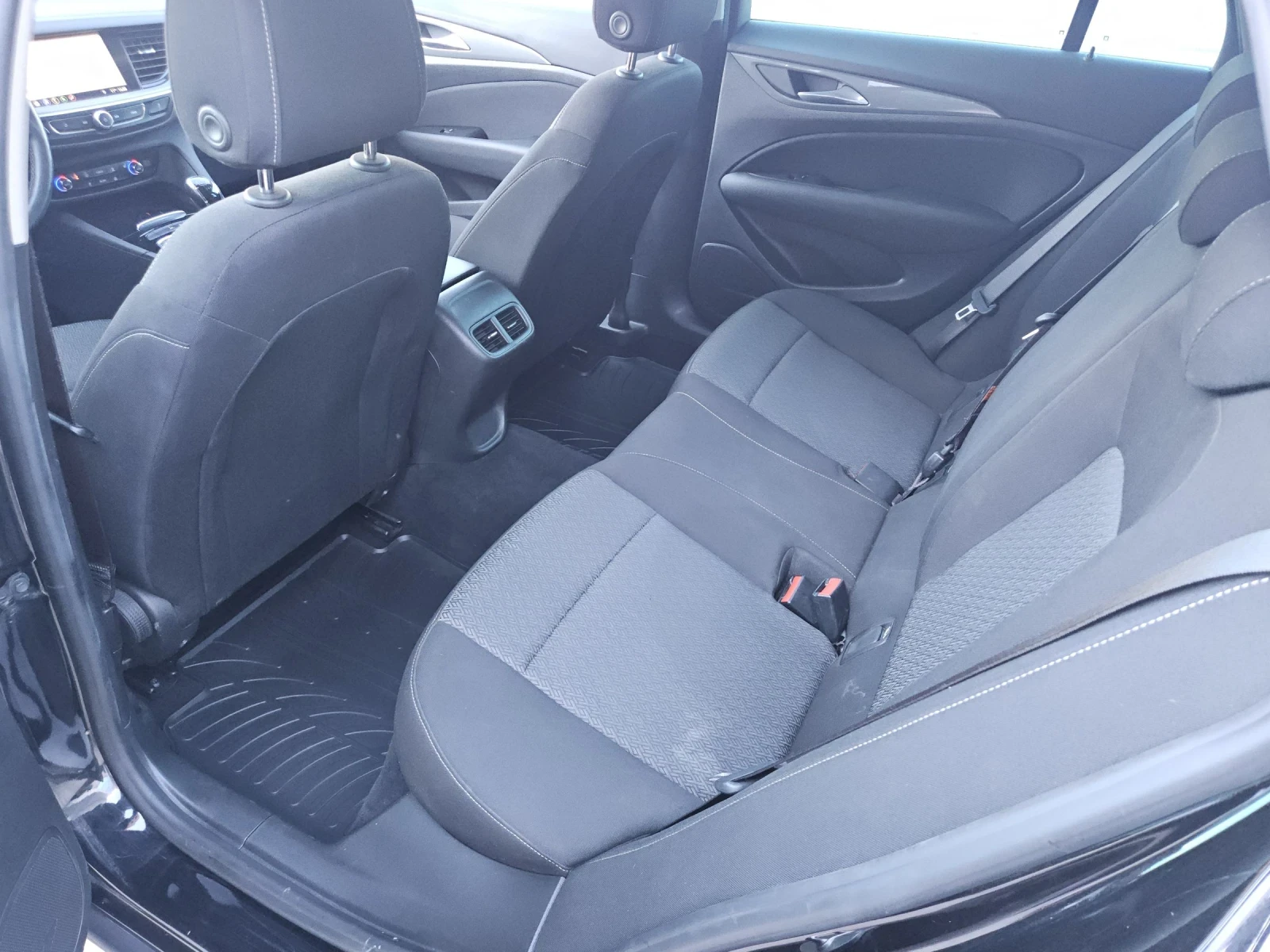 Opel Insignia 1.6cdti---navi, снимка 10 - Автомобили и джипове - 53786721