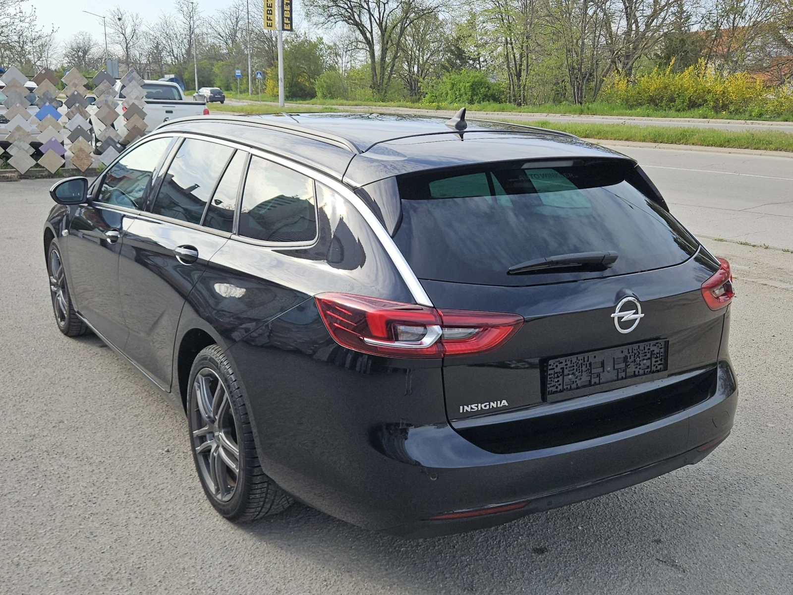 Opel Insignia 1.6cdti---navi, снимка 7 - Автомобили и джипове - 53786721