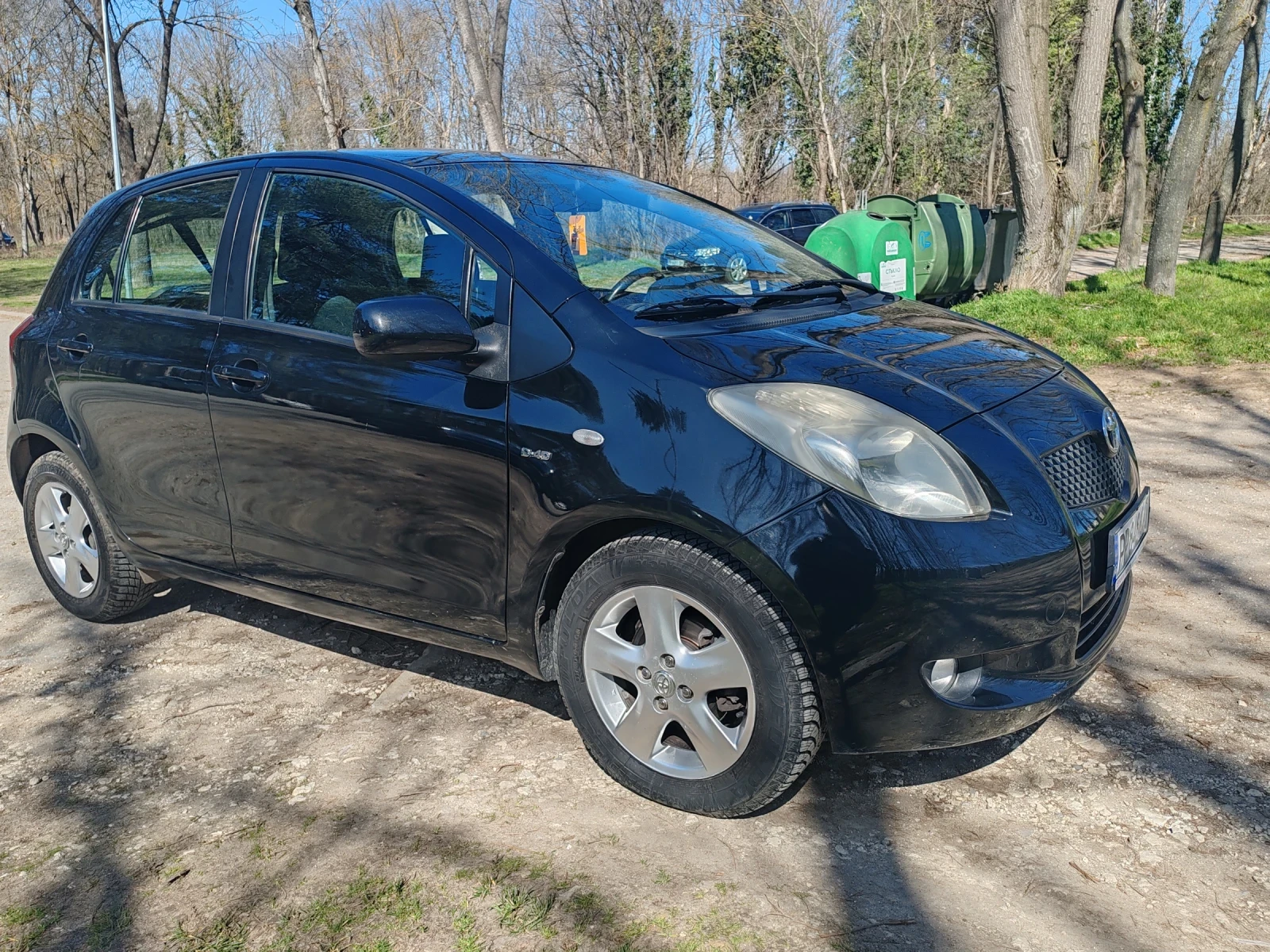 Toyota Yaris, снимка 9 - Автомобили и джипове - 53866379
