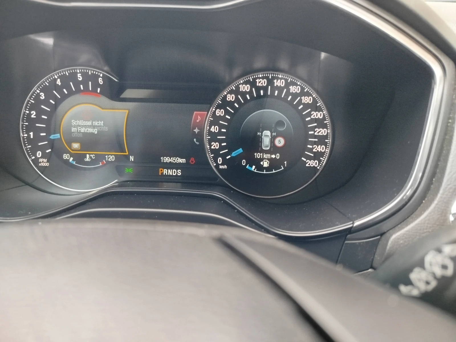 Ford Mondeo Комби, снимка 10 - Автомобили и джипове - 54082658