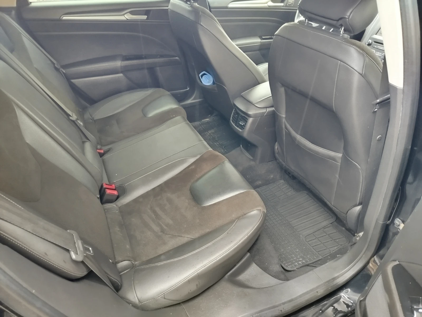 Ford Mondeo Комби, снимка 6 - Автомобили и джипове - 54082658