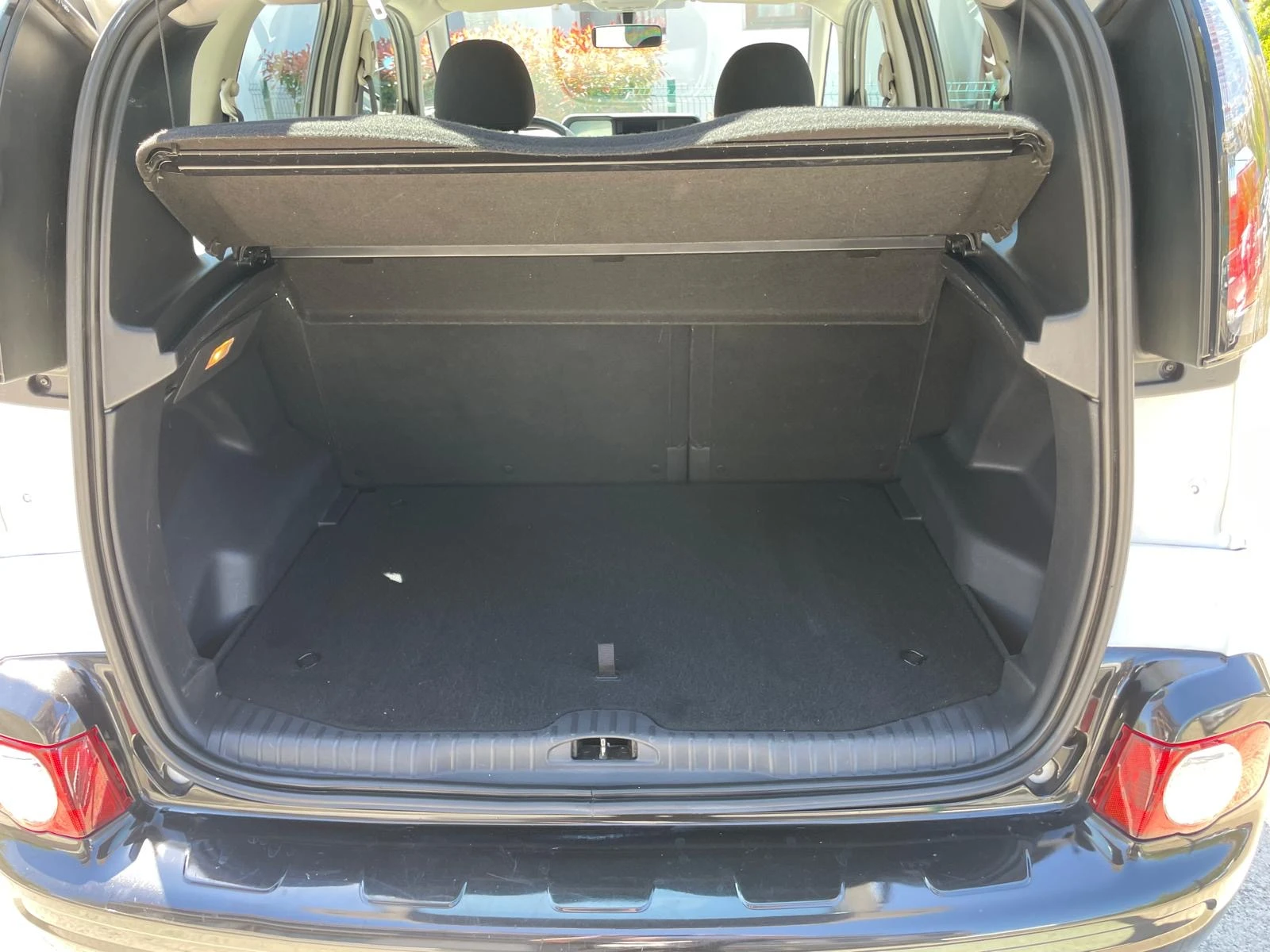 Citroen C3 Picasso 1.4i 16V Facelift, снимка 11 - Автомобили и джипове - 54324583