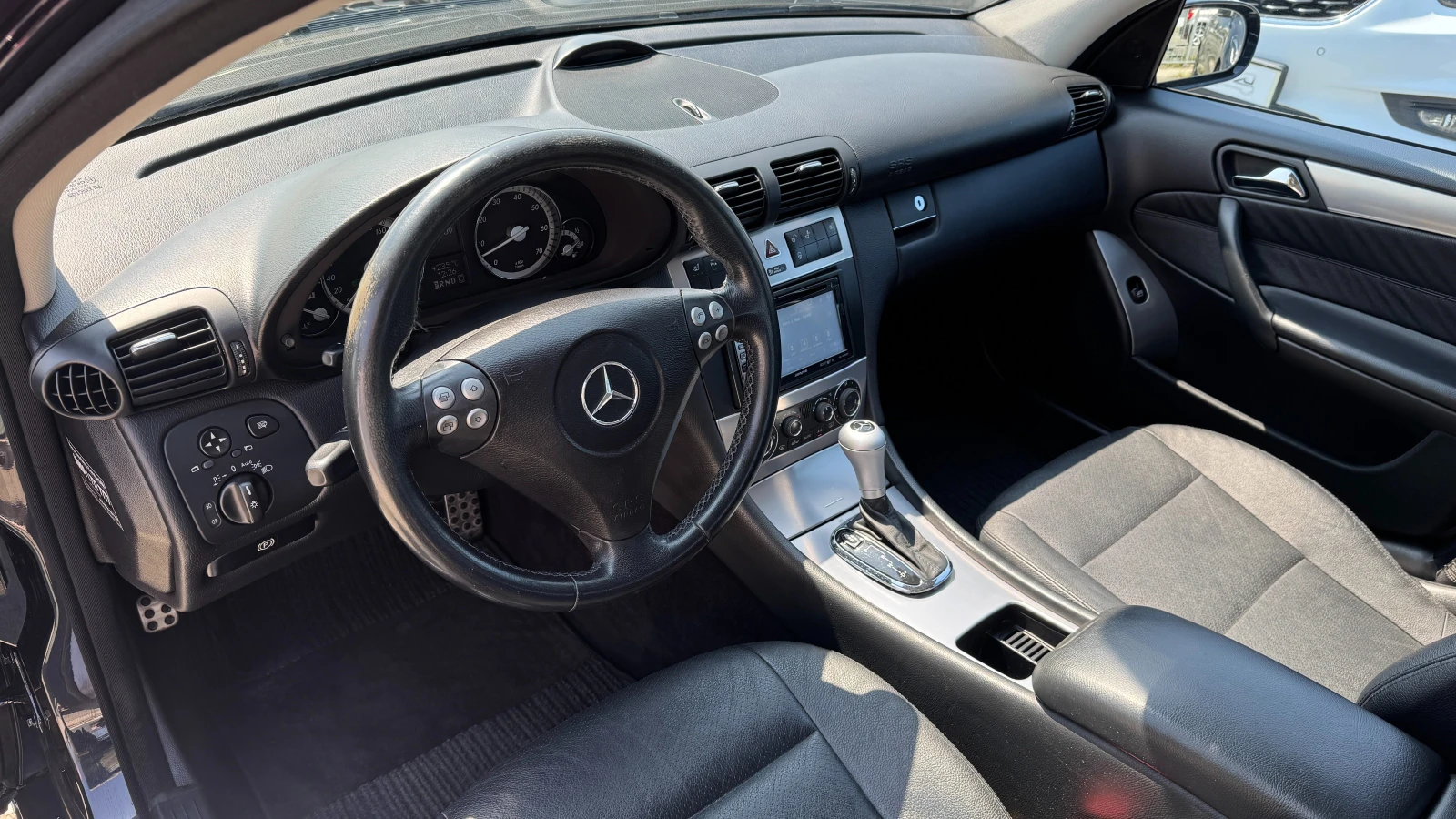 Mercedes-Benz C 280 4Matic ���������, Navi, ������, PDC, Xenon | Mobile.bg � ����������� 10