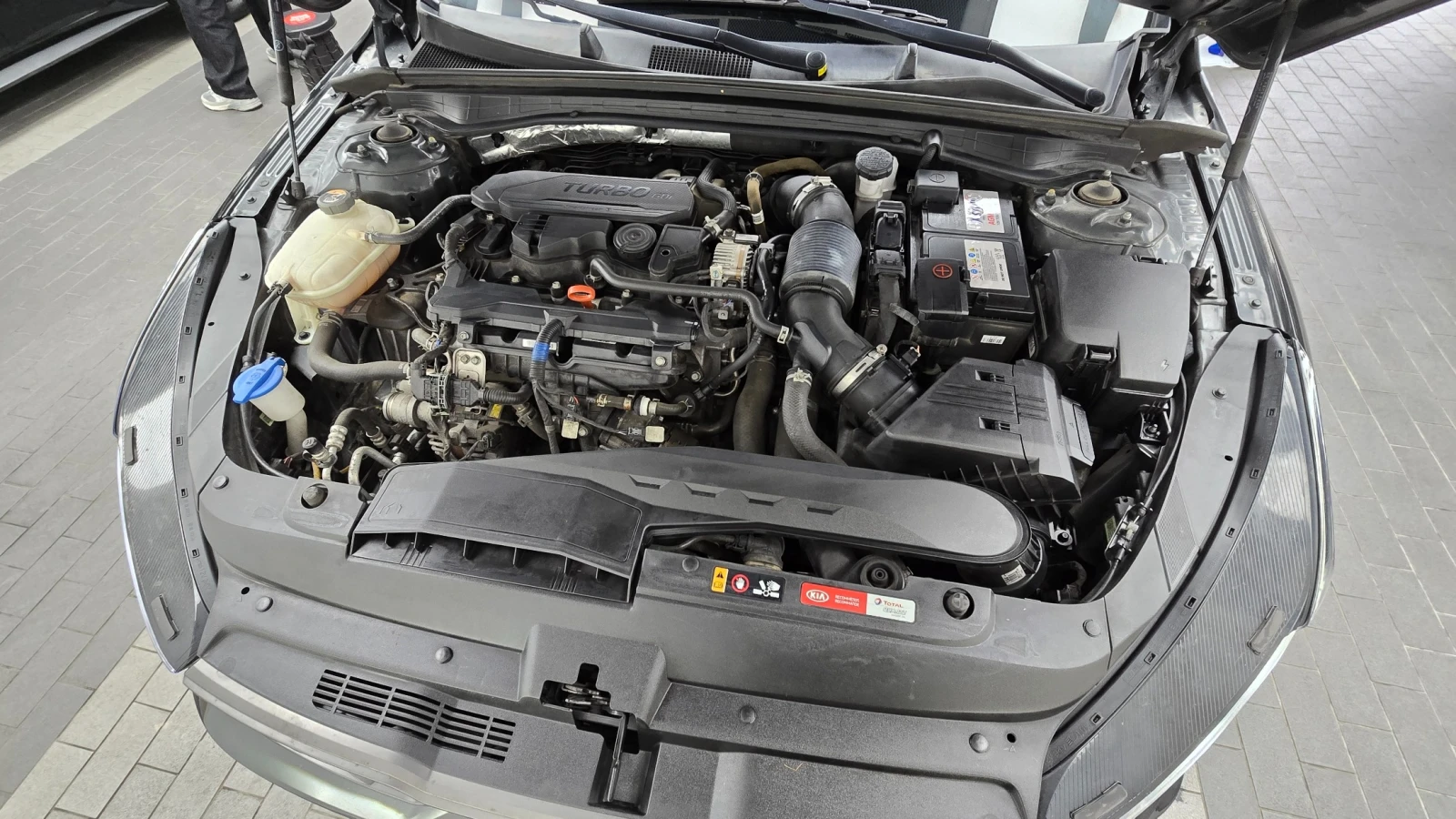 Kia K5 3rd Generation 1.6 Signature, снимка 6 - Автомобили и джипове - 54700065