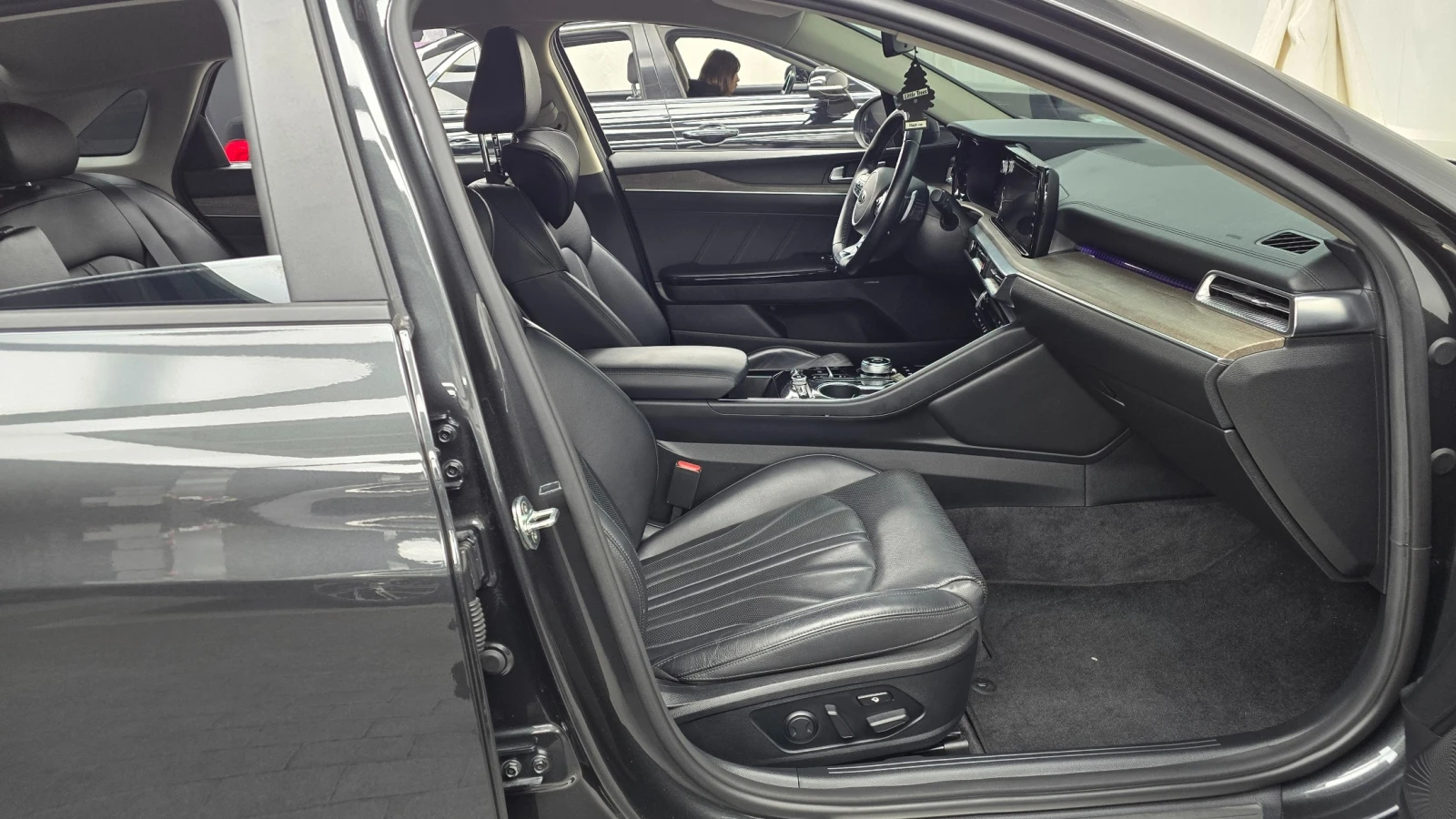 Kia K5 3rd Generation 1.6 Signature, снимка 11 - Автомобили и джипове - 54700065