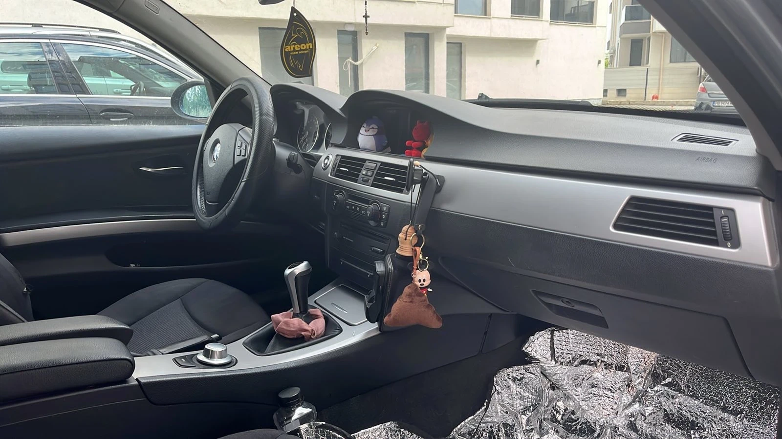 BMW 320, снимка 6 - Автомобили и джипове - 54900126