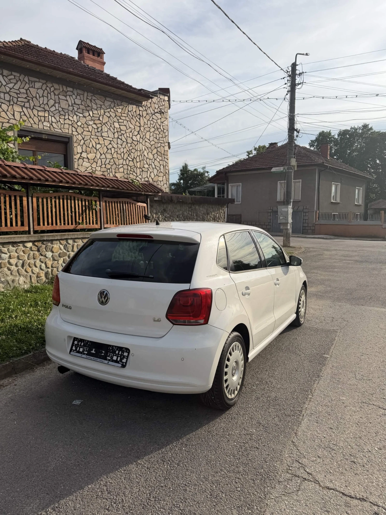 VW Polo 1.4i , снимка 4 - Автомобили и джипове - 54987011