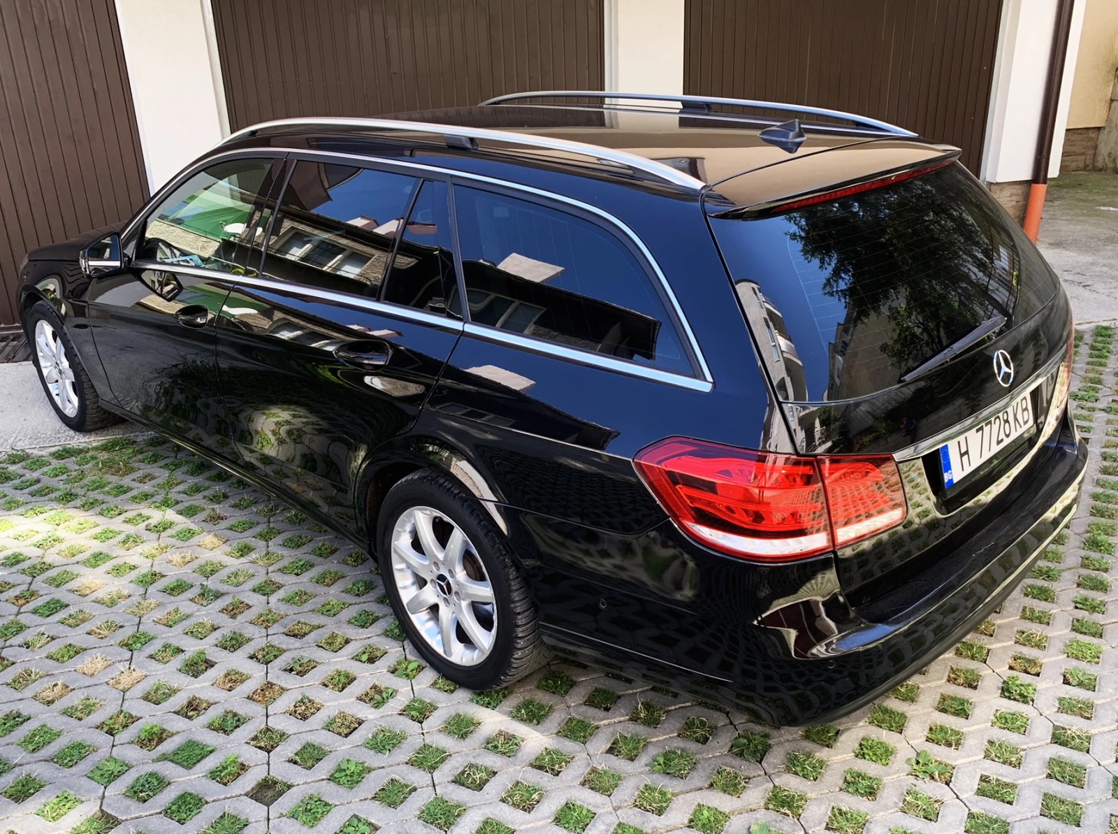 Mercedes-Benz E 220 CDI 136 �.�. AVANTGARD | Mobile.bg � ����������� 7