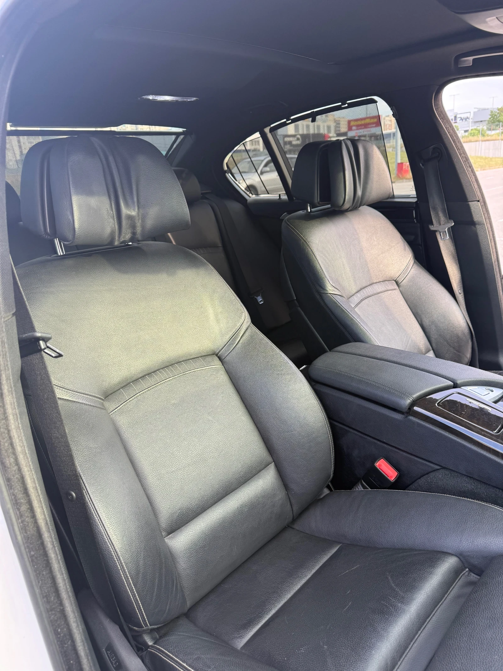 BMW 528 i, снимка 11 - Автомобили и джипове - 55424583