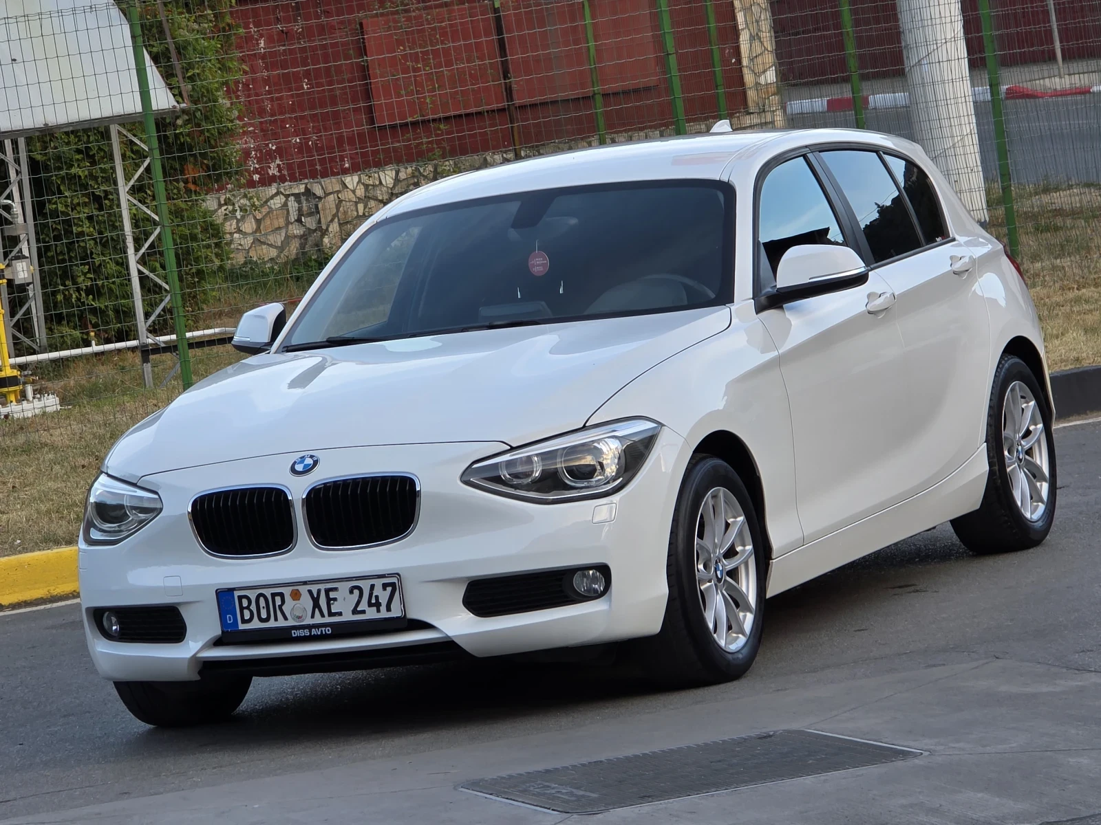 BMW 118 Топ състояние лизинг , снимка 5 - Автомобили и джипове - 56426601