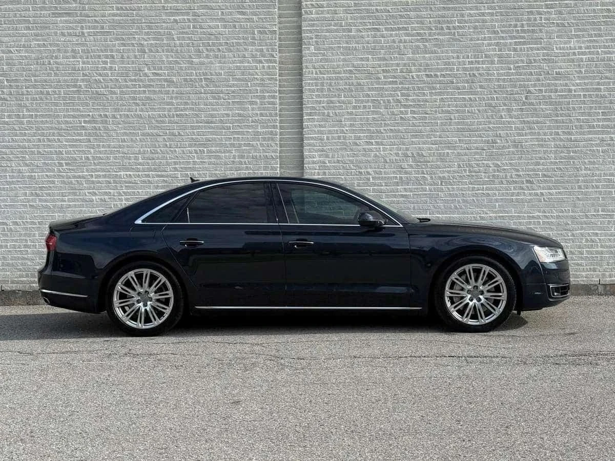 Audi A8, снимка 8 - Автомобили и джипове - 56709765