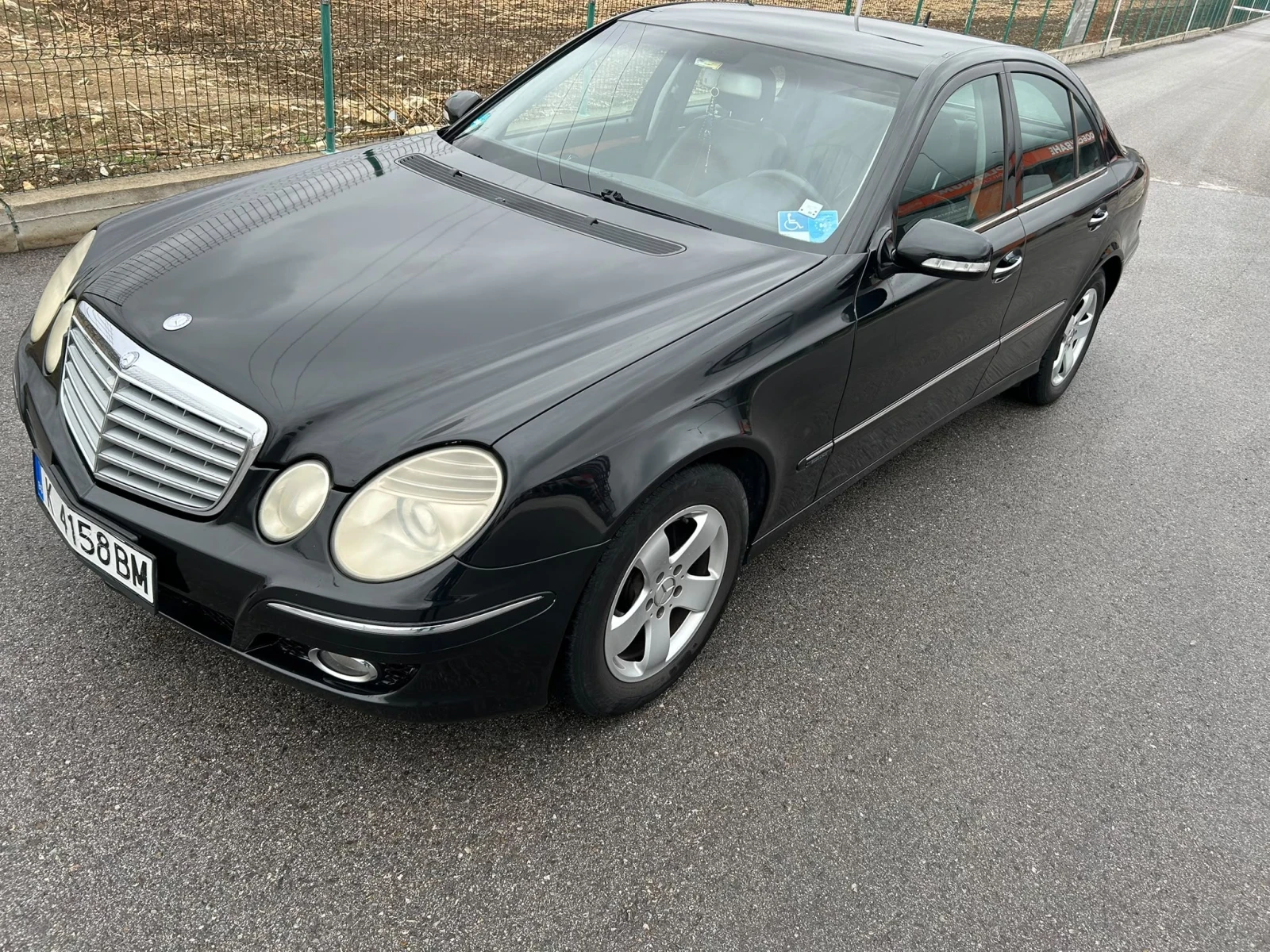Mercedes-Benz E 280, снимка 13 - Автомобили и джипове - 56747946