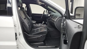 Jeep Grand cherokee LIMITED / 3.6 / ОБДУХВАНЕ / ПОДГРЕВИ / ПАНОРАМА, снимка 11