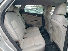 Hyundai Tucson SE - 19500 лв. / 9970.19 € - 68581492 6