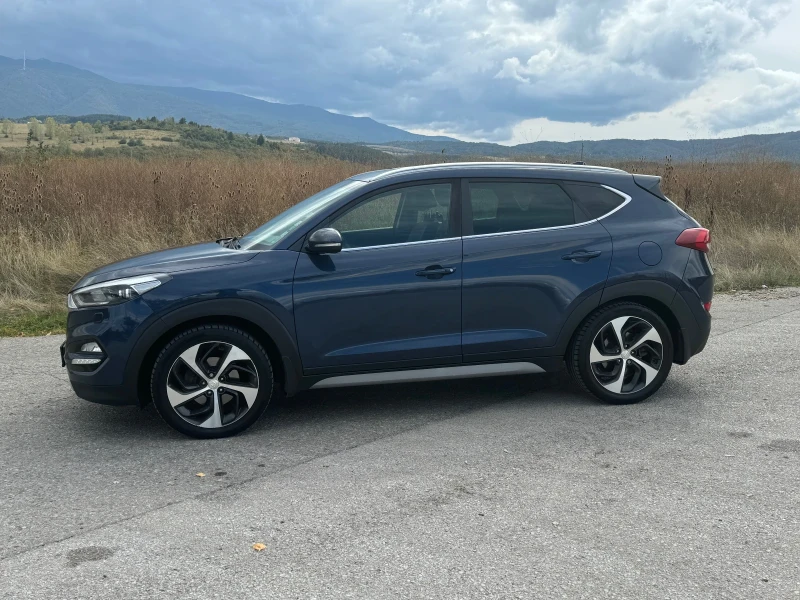 Hyundai Tucson, снимка 2 - Автомобили и джипове - 47272022