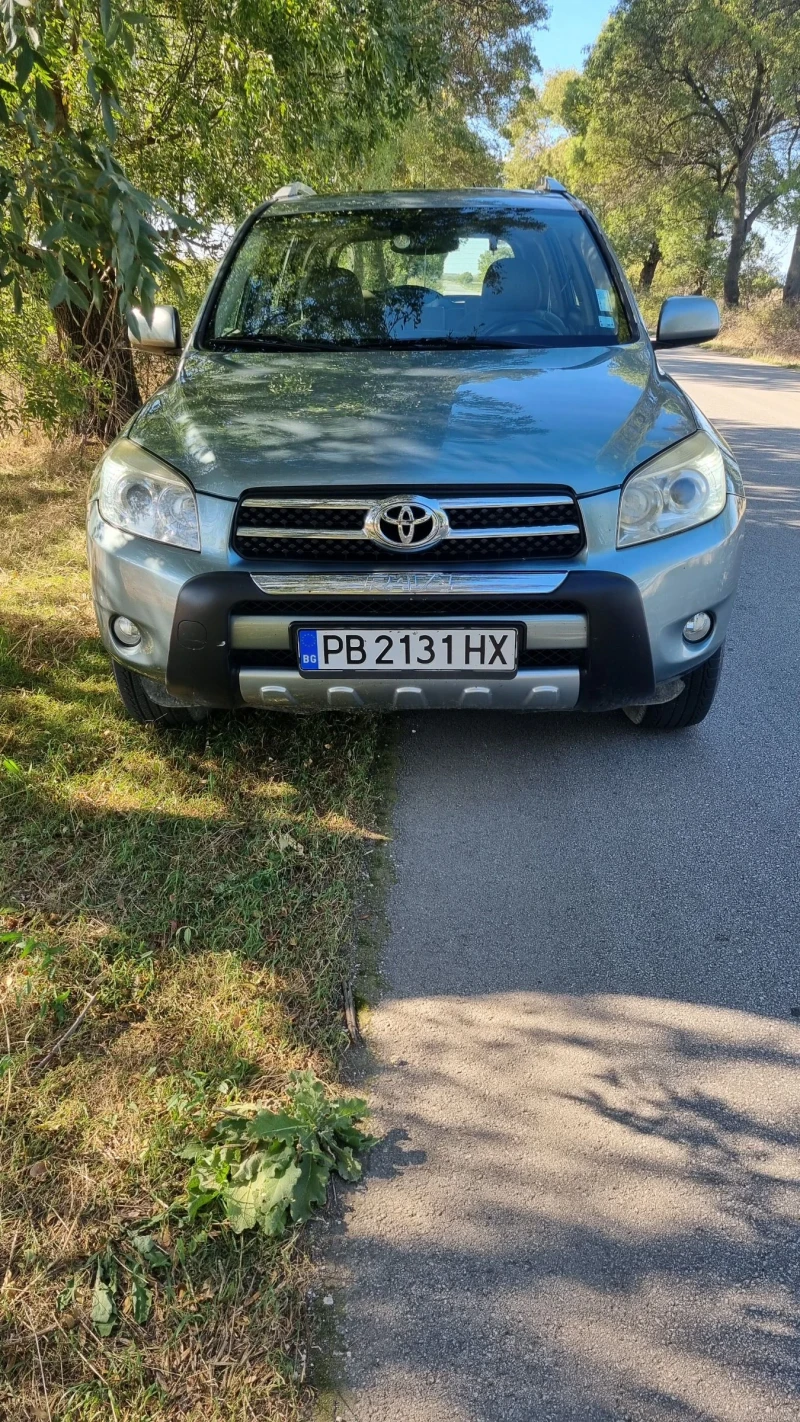 Toyota Rav4 136 кс, снимка 11 - Автомобили и джипове - 47580110