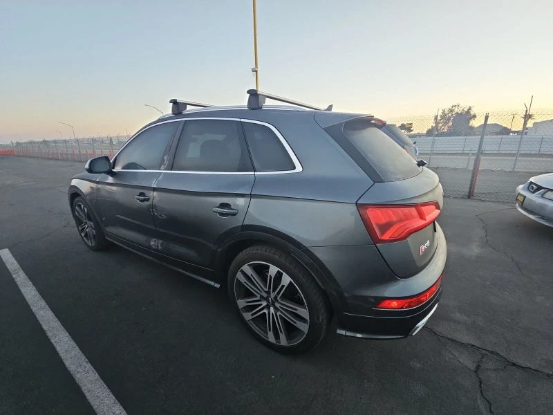 Audi SQ5, снимка 5 - Автомобили и джипове - 48720372