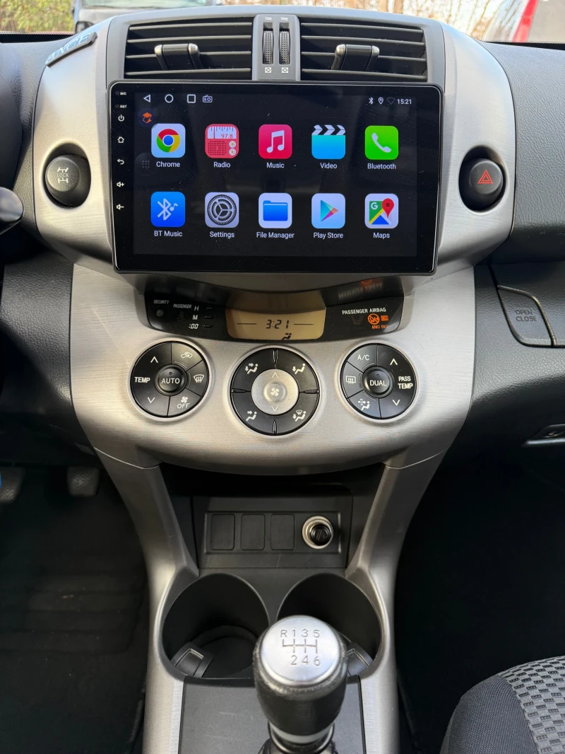 Toyota Rav4 2.2 D4D 136 K.C, снимка 11 - Автомобили и джипове - 52505515