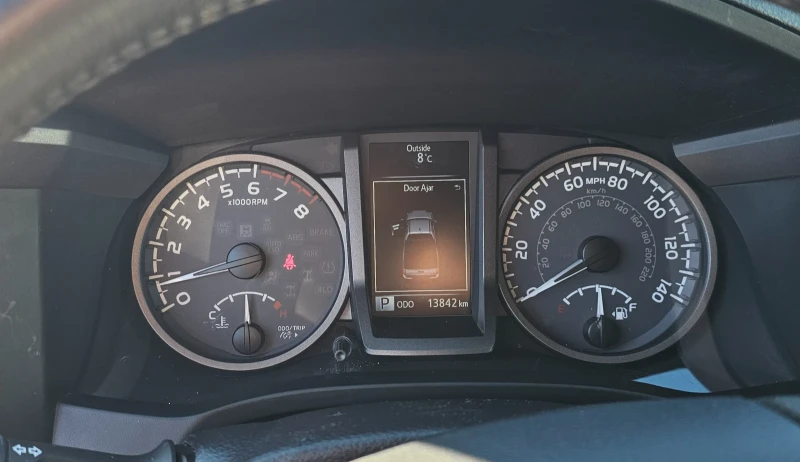 Toyota Tacoma Duo cab, снимка 9 - Автомобили и джипове - 52929920