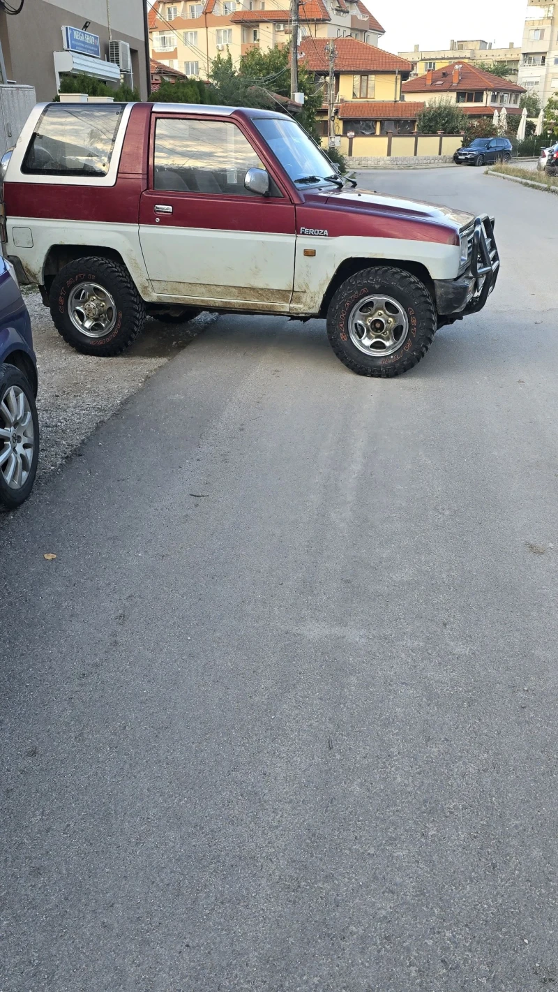 Daihatsu Feroza, снимка 4 - Автомобили и джипове - 53060948