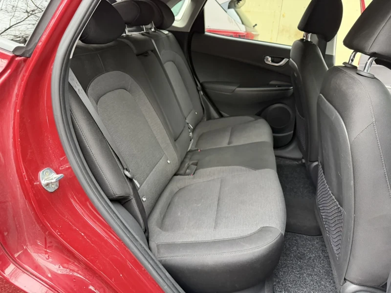 Hyundai Kona TREND 64KWH, снимка 13 - Автомобили и джипове - 53597847