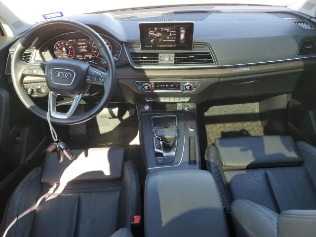 Audi Q5  PRESTIGE, снимка 7 - Автомобили и джипове - 48212221