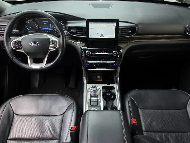 Ford Explorer 3.3 - САМО 30% АВАНС, снимка 7 - Автомобили и джипове - 56292868