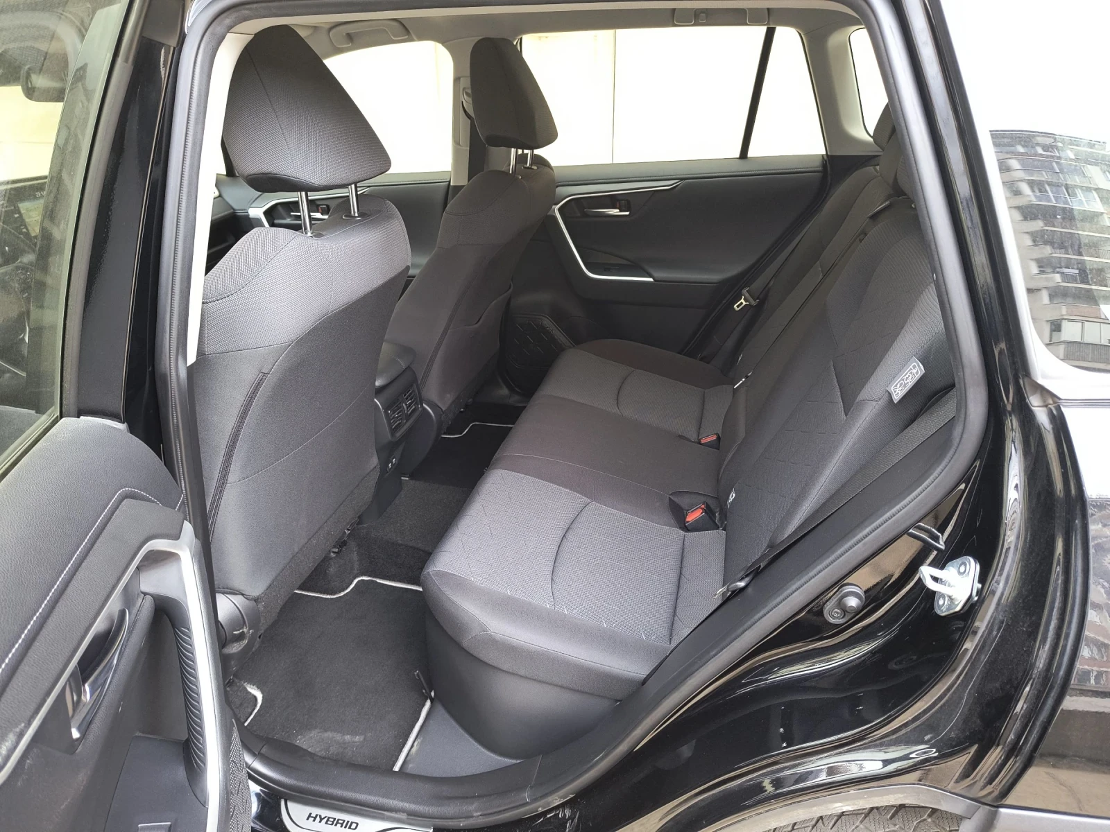 Toyota Rav4 2.5 4х4 AWD-i Executive - изображение 5