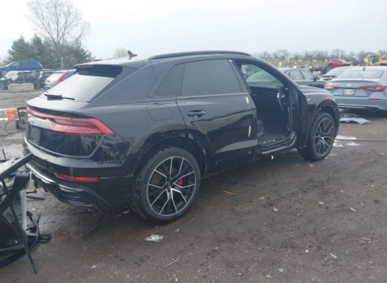 Audi Q8 B&O* HEAD-UP* ОБДУХВАНЕ* ПОДГРЕВ* LANE ASSIST* 360 - изображение 6