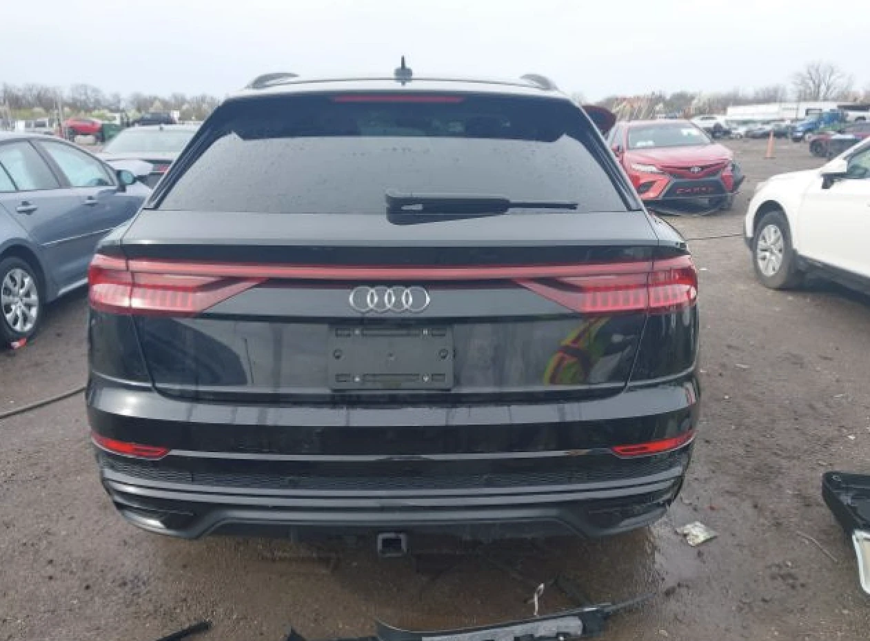 Audi Q8 B&O* HEAD-UP* ОБДУХВАНЕ* ПОДГРЕВ* LANE ASSIST* 360 - изображение 5