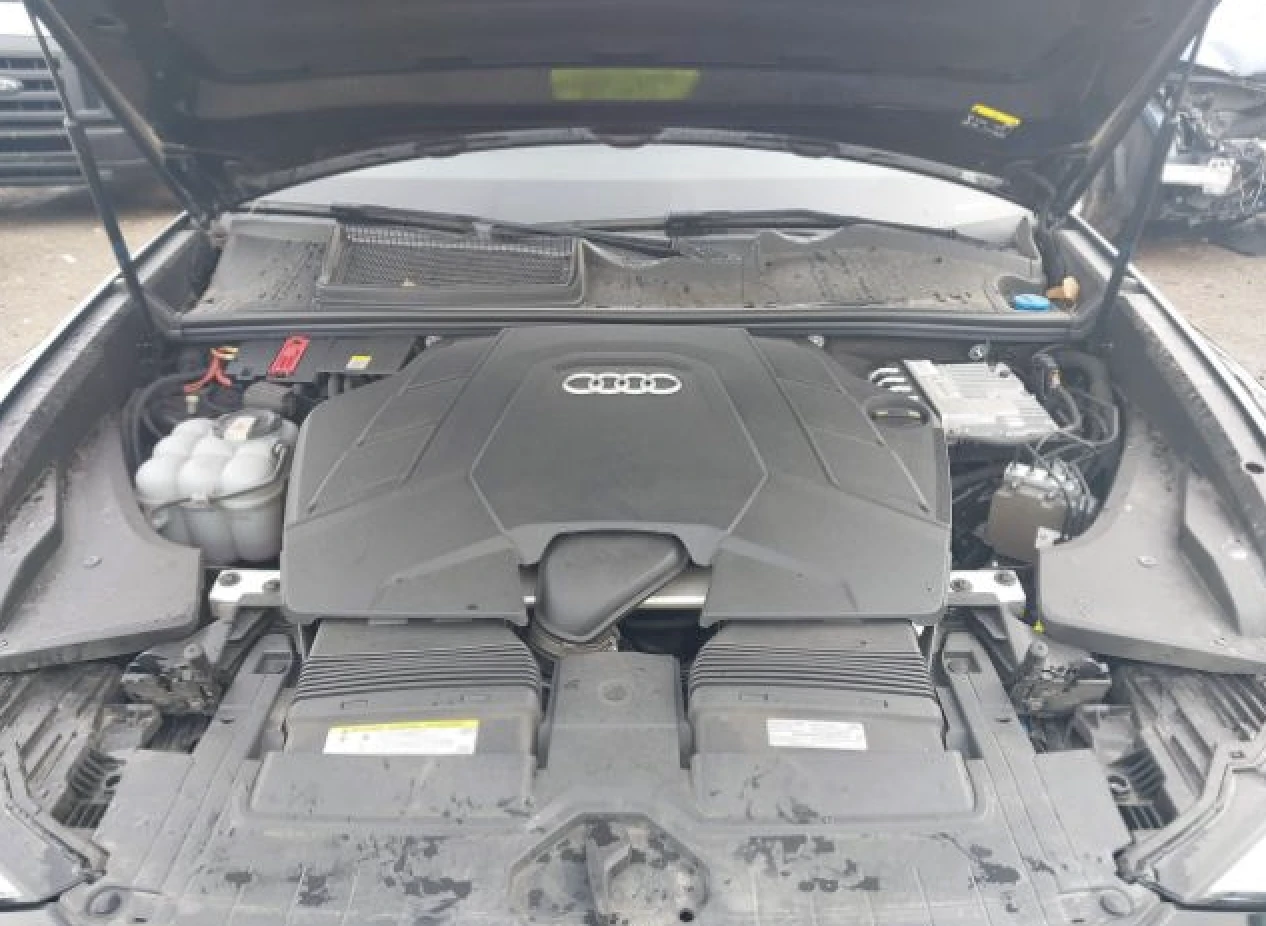 Audi Q8 B&O* HEAD-UP* ОБДУХВАНЕ* ПОДГРЕВ* LANE ASSIST* 360 - изображение 10
