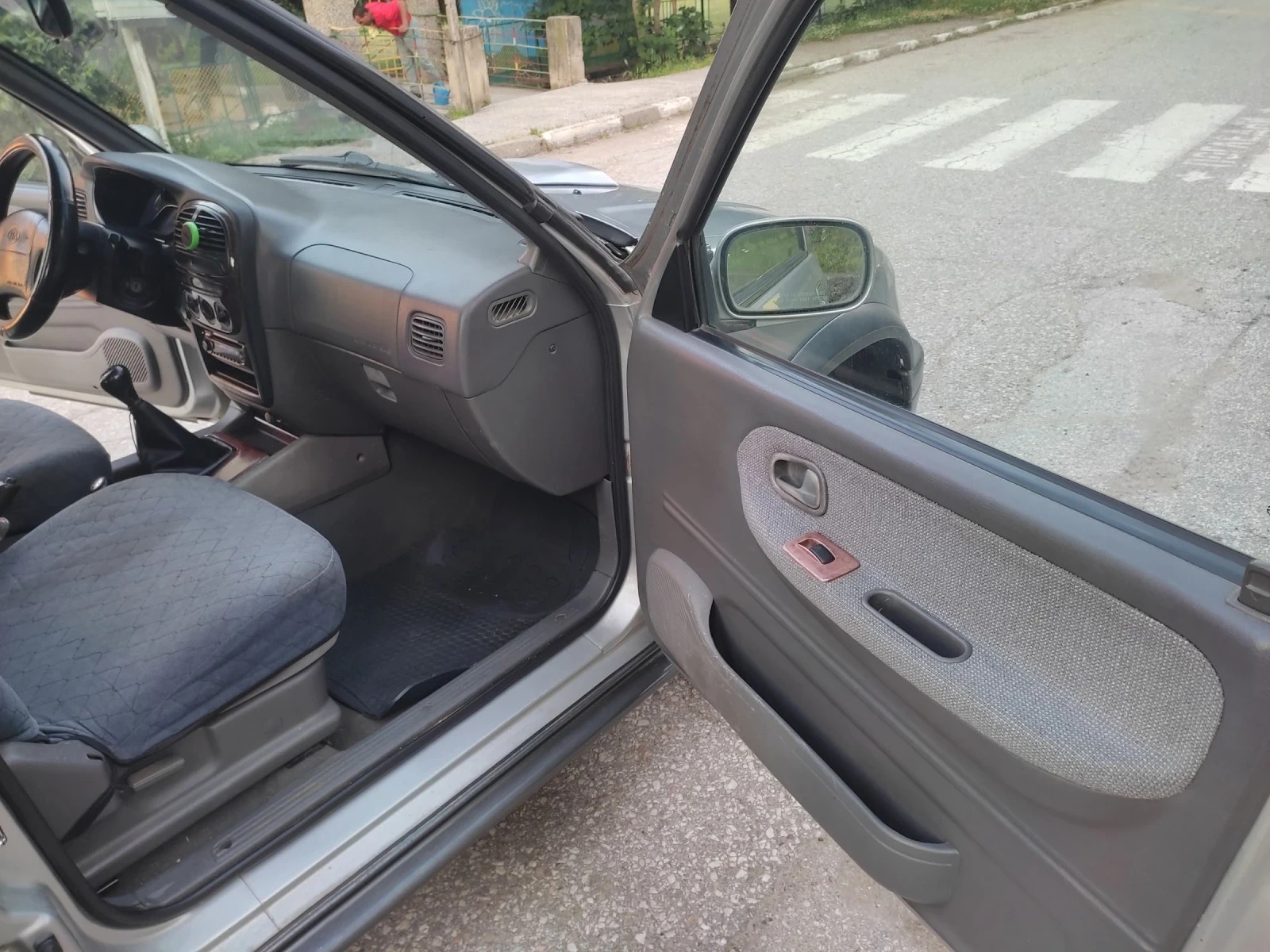 Kia Sportage 2.0 TDI/Italia - изображение 9