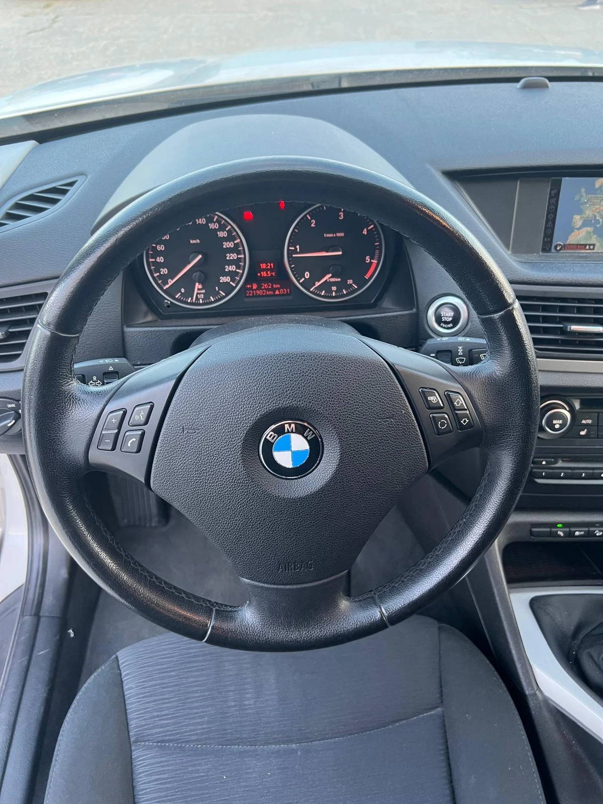 BMW X1 xDrive - изображение 9