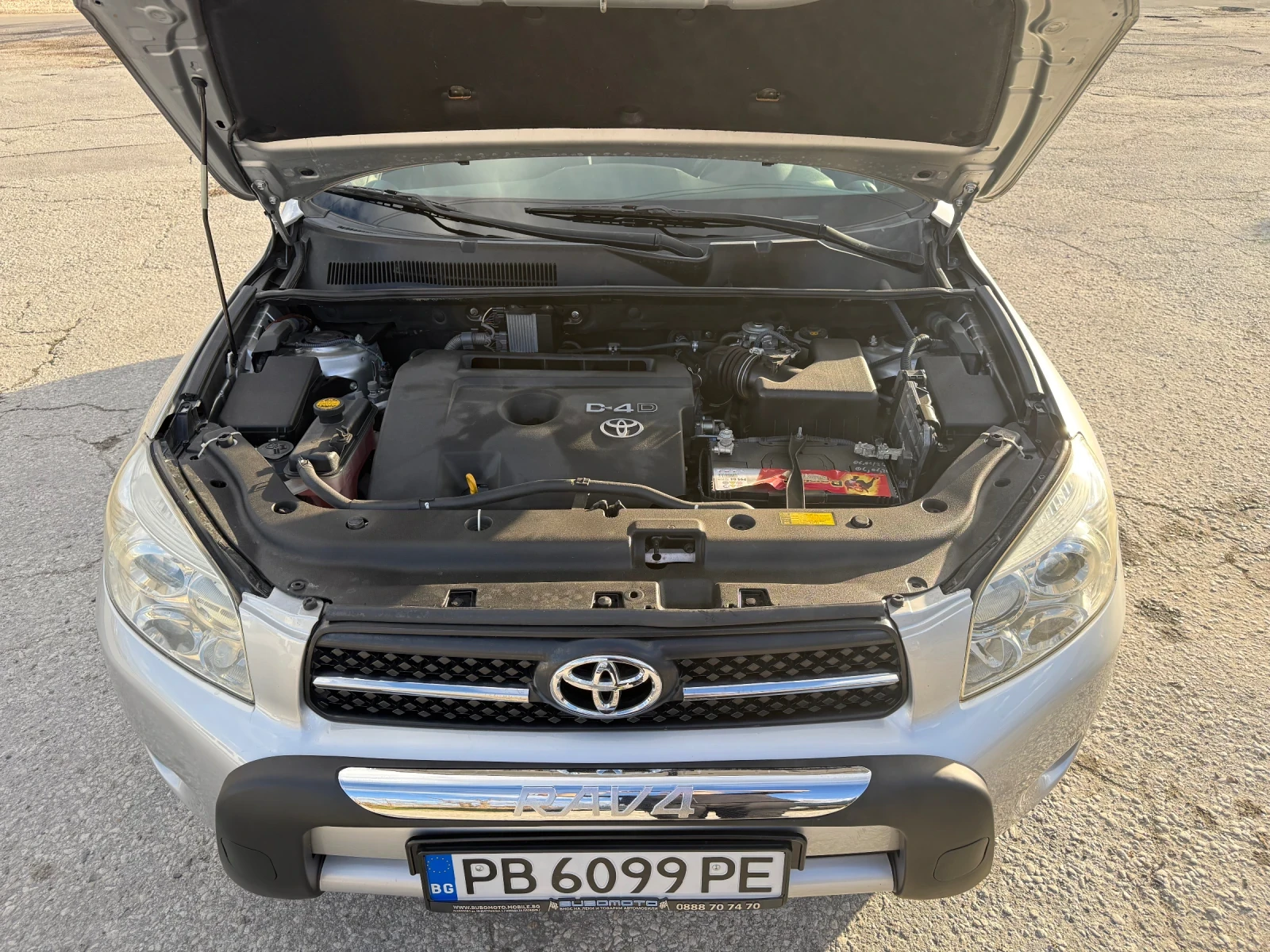 Toyota Rav4 2.2 D4D 136 K.C - изображение 9