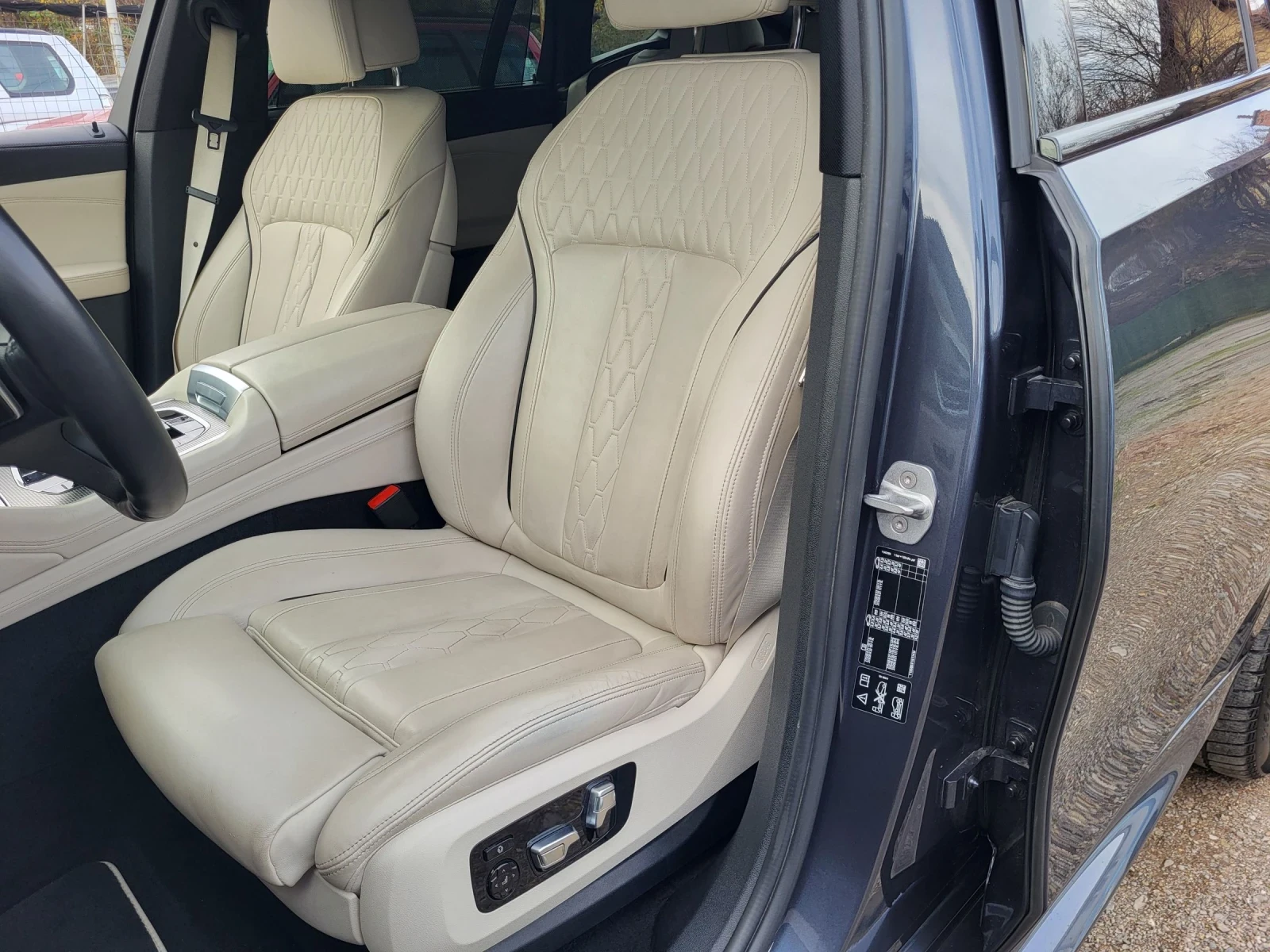 BMW X6 M-50 / M-paket / FULL / SWAROVSKI  - изображение 9