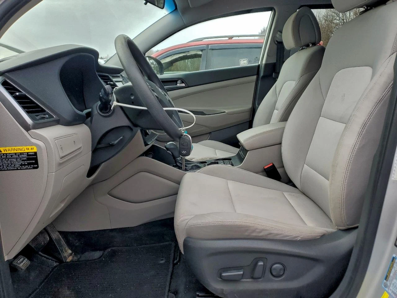 Hyundai Tucson SE - изображение 2