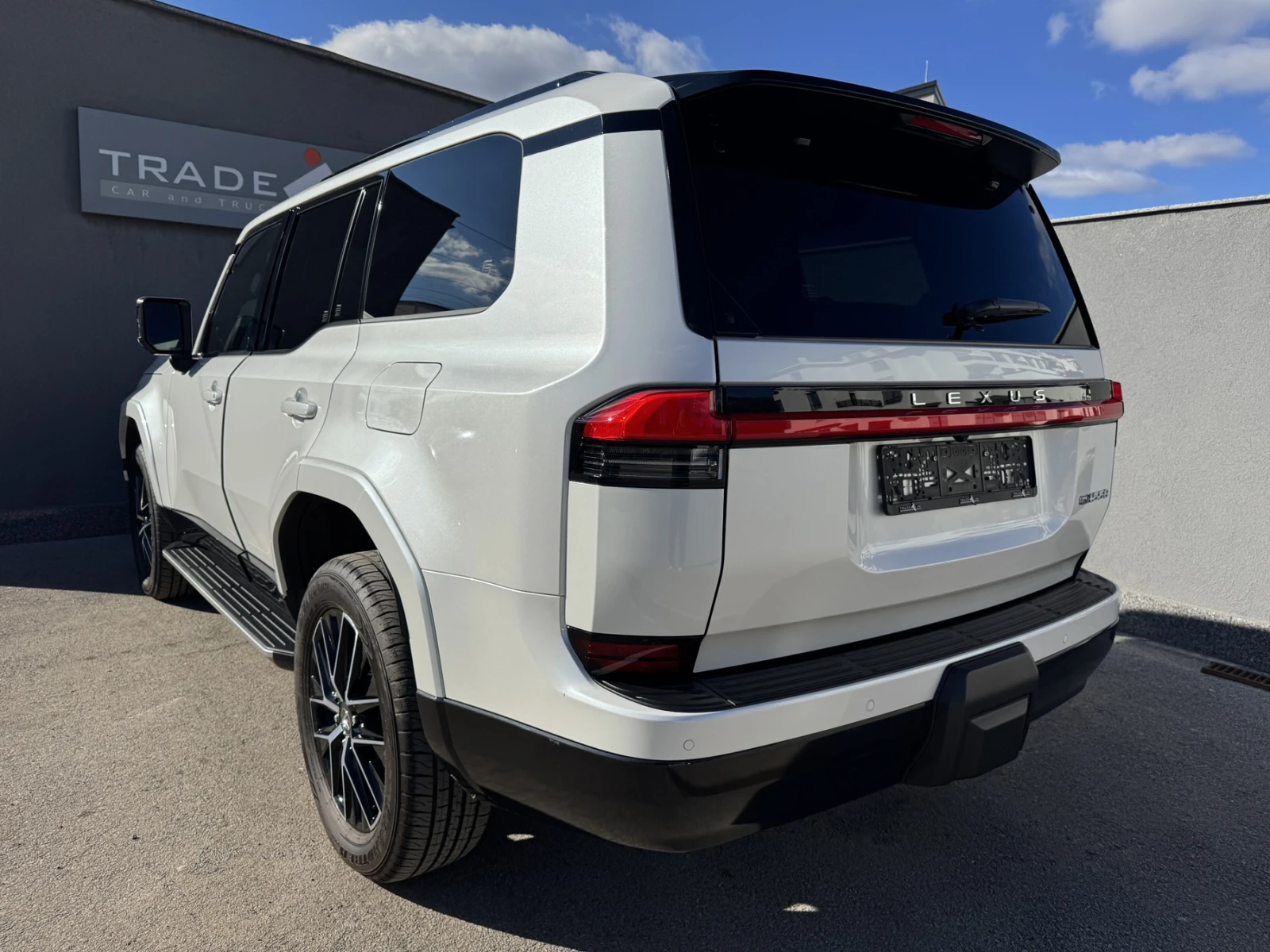 Lexus GX 550 LUXURY - изображение 6