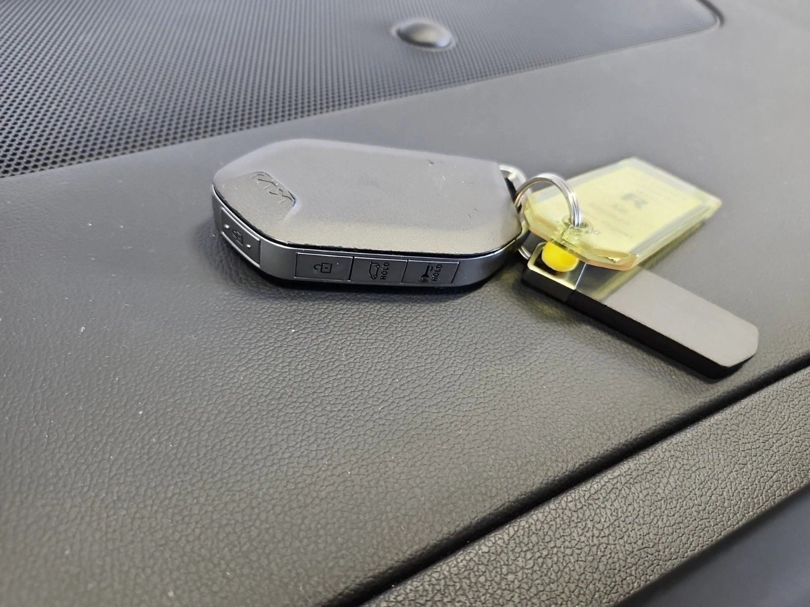 Kia Sorento 2.5L 4cyl AWD, снимка 8 - Автомобили и джипове - 53953630