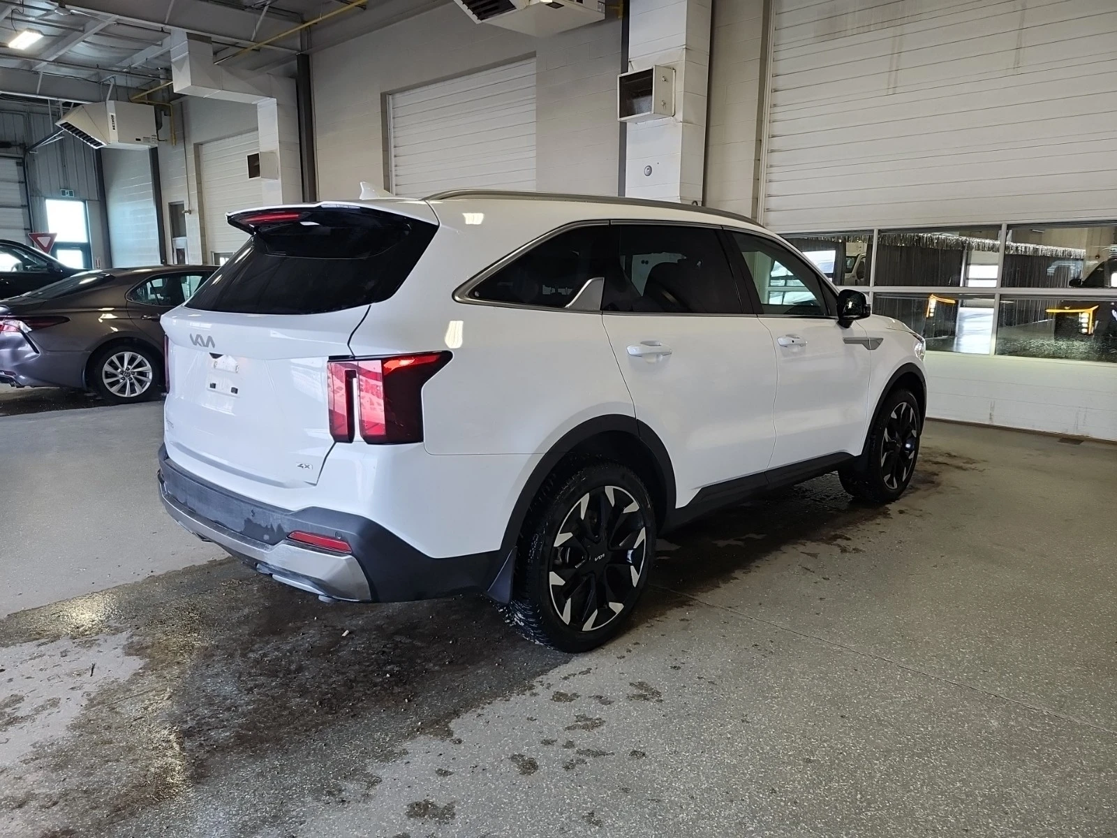 Kia Sorento 2.5L 4cyl AWD, снимка 3 - Автомобили и джипове - 53953630