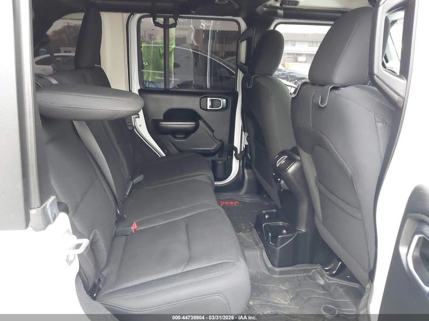 Jeep Wrangler 3.6l Unlimited Sport S 4X4, снимка 8 - Автомобили и джипове - 54181954