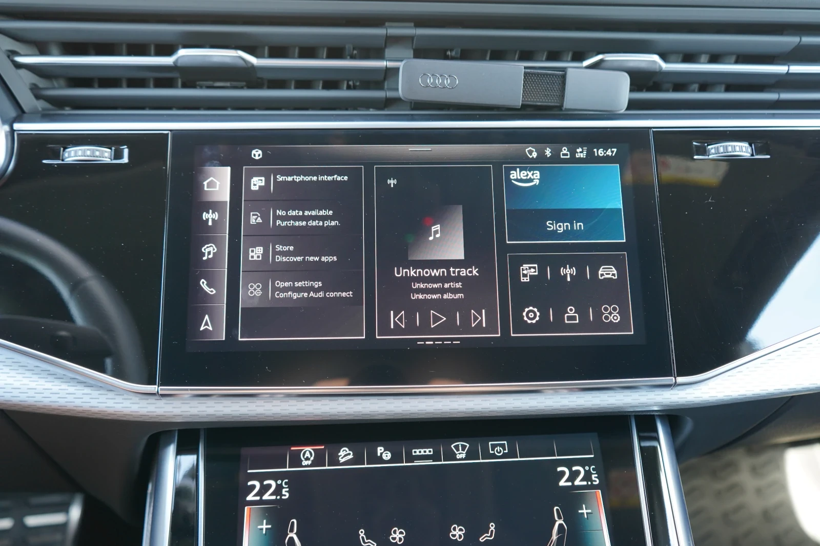 Audi Q8 * 50 TDI* FACE* Sline* B&O* 360* HUD* Keyless, снимка 13 - Автомобили и джипове - 54739718