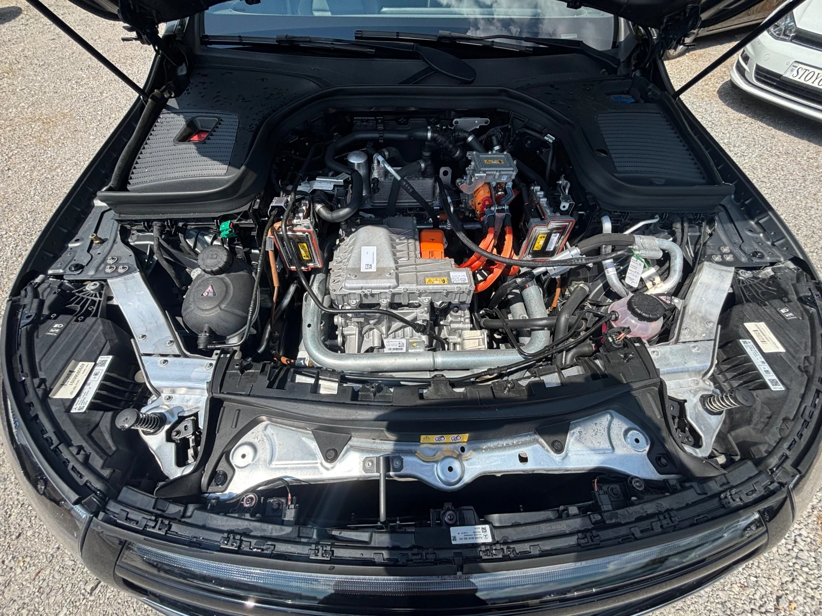 Mercedes-Benz EQC 400 4MATIC, снимка 17 - Автомобили и джипове - 55061326