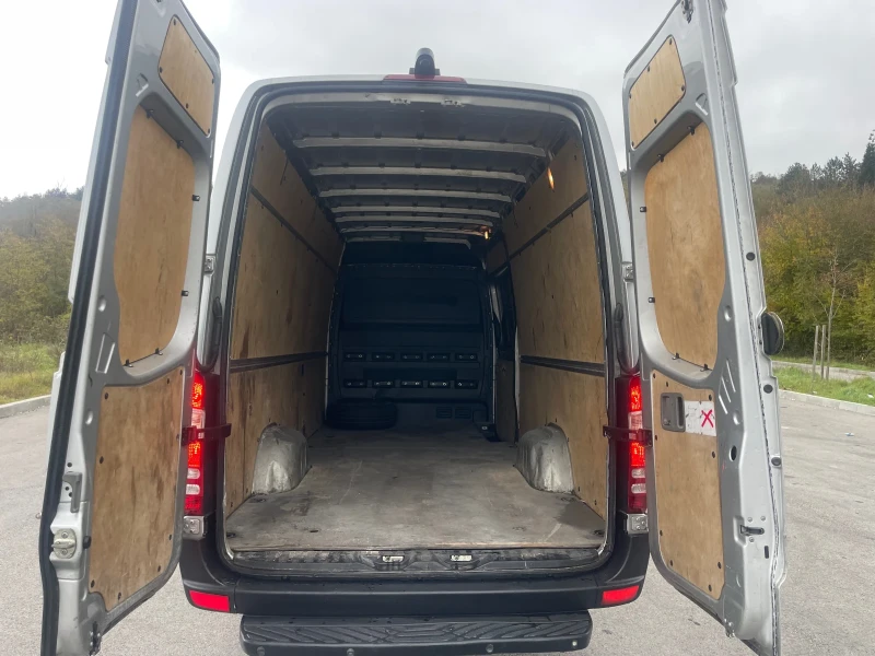 Mercedes-Benz Sprinter 319, снимка 11 - Бусове и автобуси - 47904471